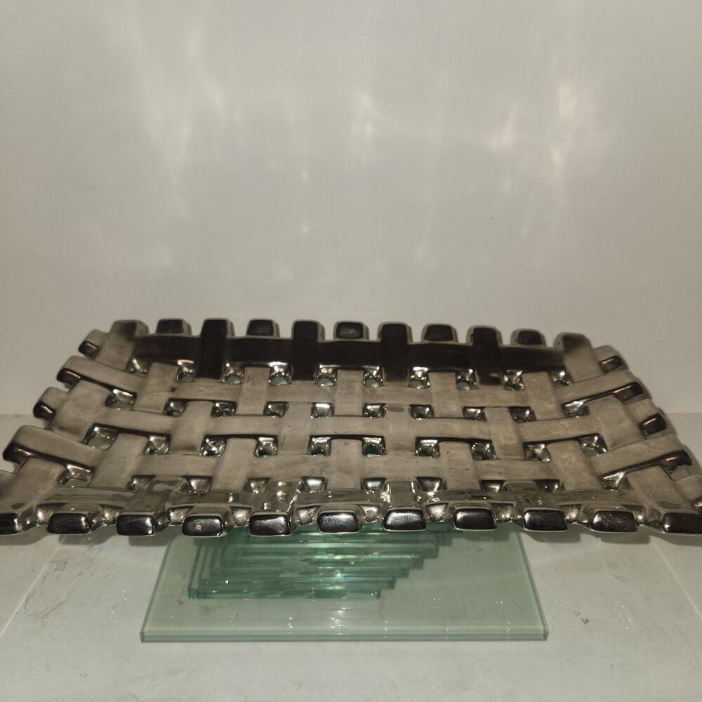Heavy Metal Tone Basket Weave Tray